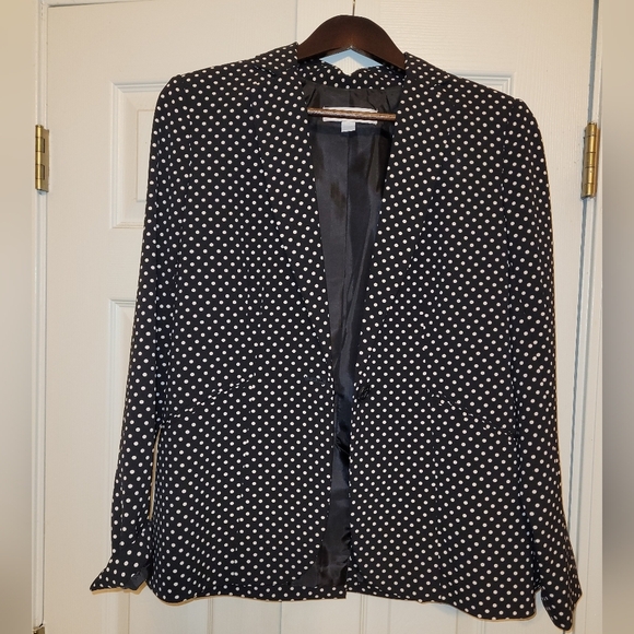 New York & Company 2pc B/W Polka Dot Blazer and Shorts Set, XS - Picture 4 of 6